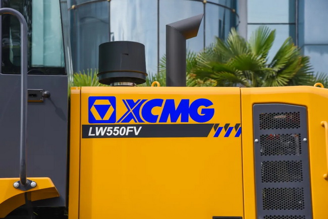 开云足球LW550FV装载机车速快、油耗低