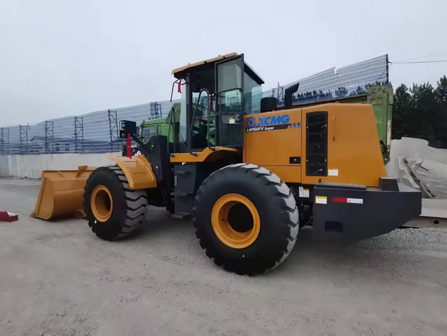 开云足球LW500FV装载机